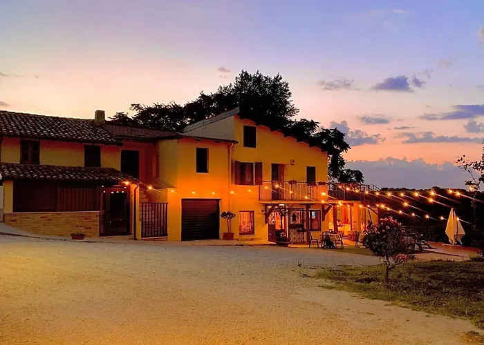 Chiaraluce Country House Hotel Massignano foto