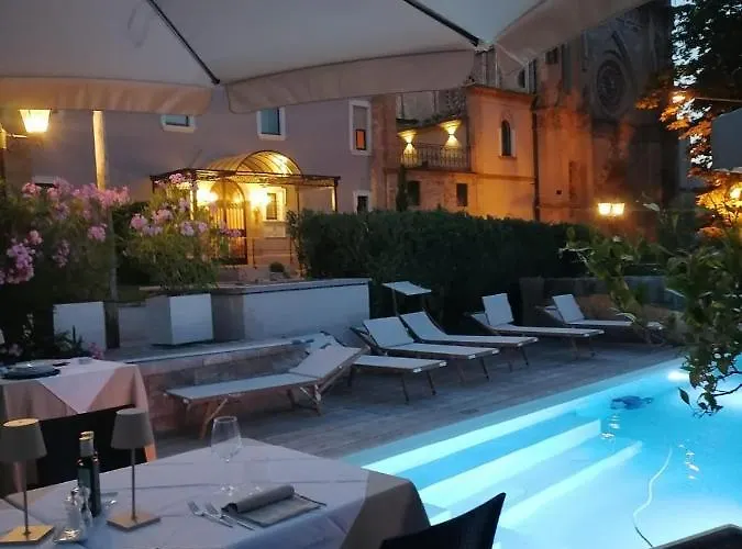 Hotel Borgo Pilotti Penna San Giovanniの写真