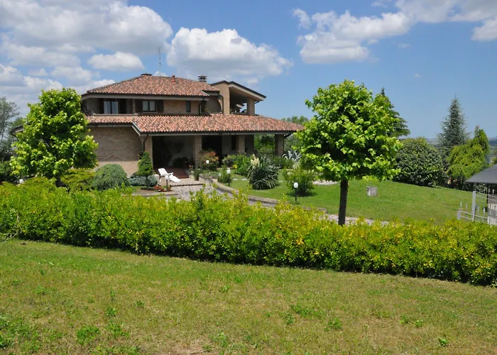 Фото La Casa Di Titty Holiday House Montottone
