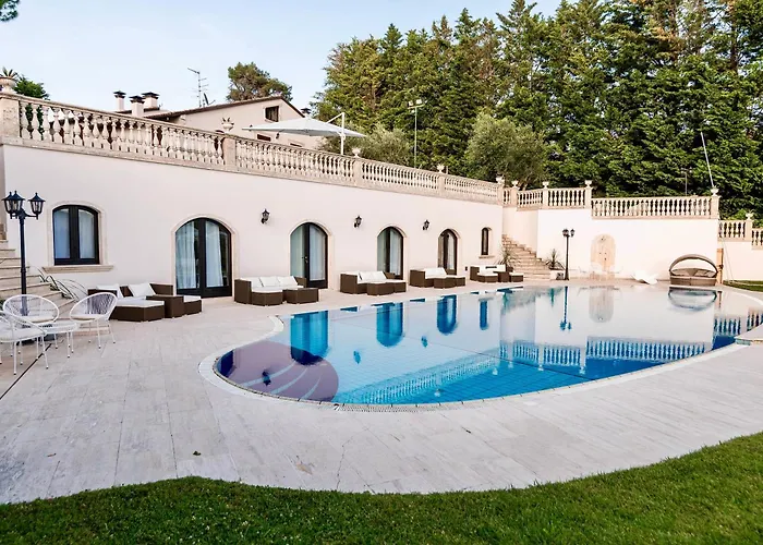 Living La Dolce Vita With Pool SantʼAngelo in Lizzola照片