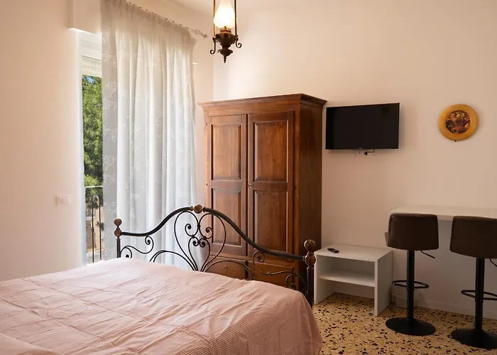 Sanpatrizio Guest House Torre San Patrizio foto
