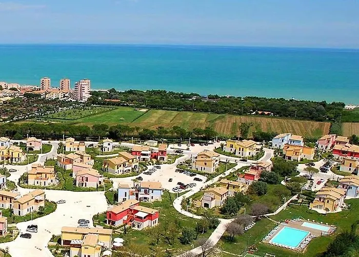foto di Residence Palas - Numana 8 Beds Santa Maria in Potenza