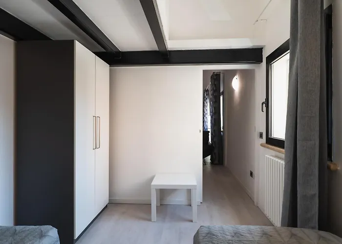 foto di Appartamento V9 Loft Luxury - 300mt da mare, centro e stazione Falconara Marittima