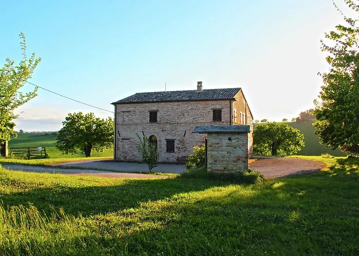 Luxurious Mansion With Private Garden In Montecassiano fotorgafie