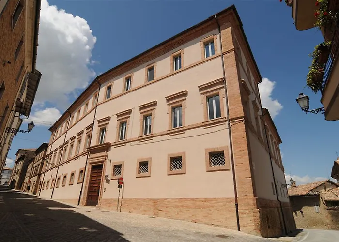 Palazzo Morichelli D'Altemps Hotel San Ginesio foto