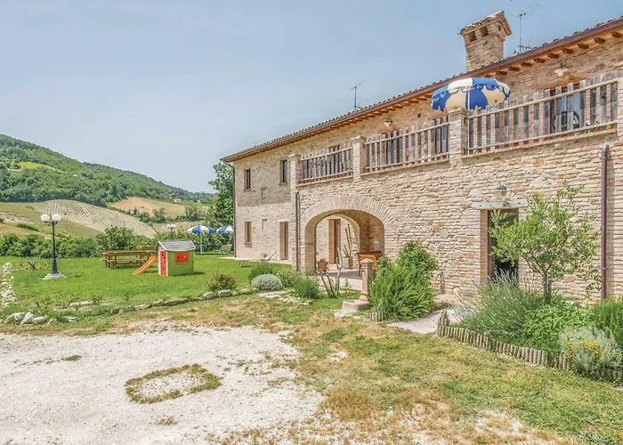 Two-Bedroom Apartment In Urbino -Pu- Maciolla photo